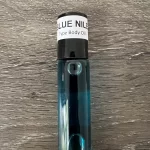 The Blue Nile is a beautiful natural musk fragrance that combines rich, deep florals to create a very sensuous scent. You simply cannot get a more distinctive and sophisticated scent than Blue Nile musk. The flowery scent delicately combines honeysuckle, oakmoss, lily, rose, sandalwood, and amber.