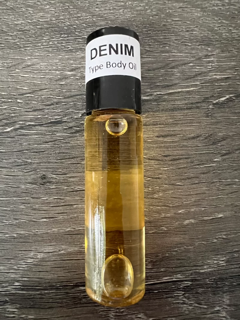 This fragrance combines soft musk with jasmine, vanilla sugar, and patchouli.